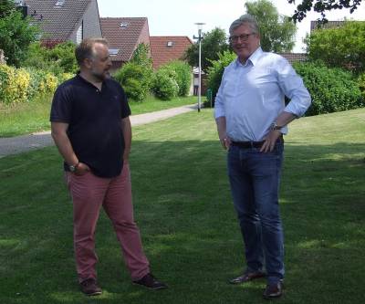 Seehundstation - Dr. Althusmann - Sie lernten sich kennen: Bundestagskandidat Dr. Joachim Kleen (li.) und Dr. Bernd Althusmann (re.). 